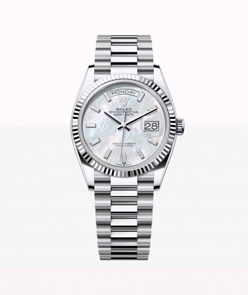 ROLEX_DAY DATE SILVER white