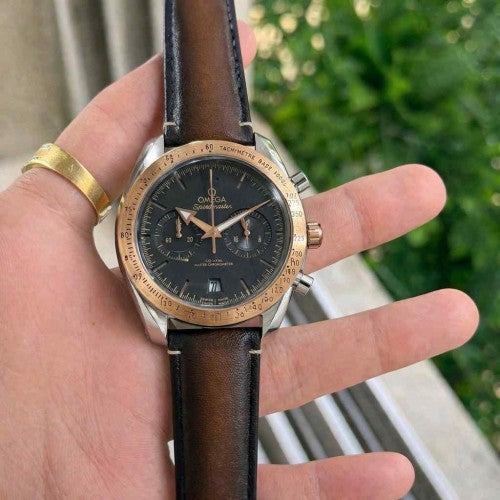 OMEGA_ Speedmaster Brown