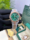 ROLEX_DAY DATE to tone green
