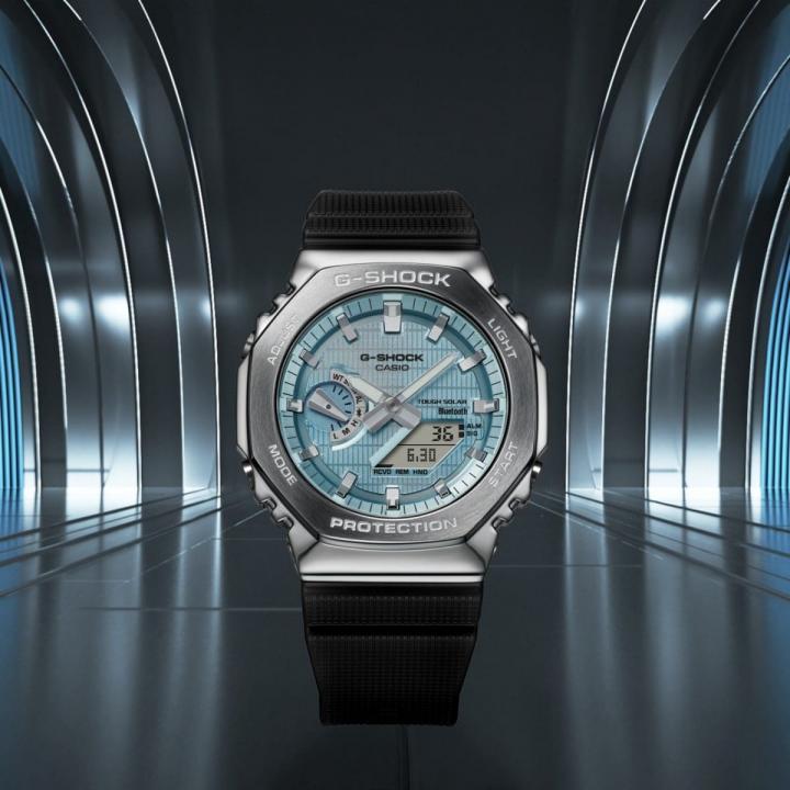 Casio g shock gm2100