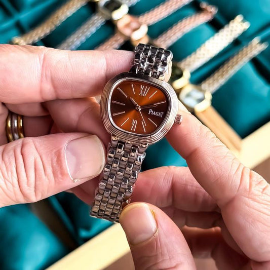 PIAGET FOR HER